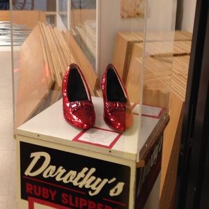 Meet your Posher, Dorothy